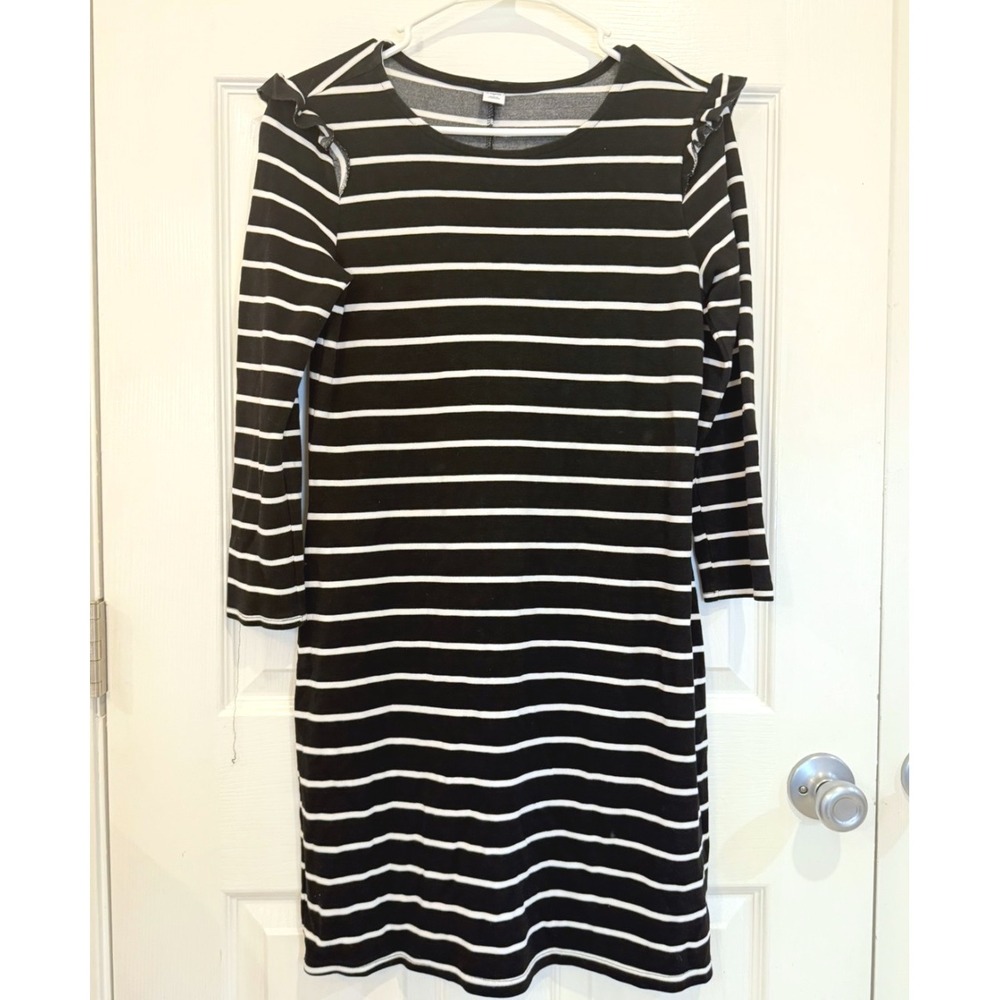 Striped Dress Old Navy Womens Small Black White Ruffle Sleeve Casual‎